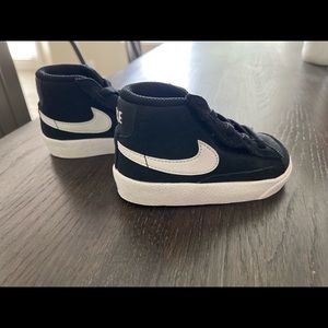 NIB Toddler Nike Blazer Mid